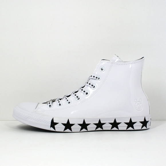 MC x Converse White Patent Leather & Stars NEW! - Picture 2 of 7